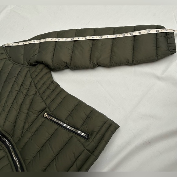 Reversible Quilted Puffer Jacket - Picture 8 of 8